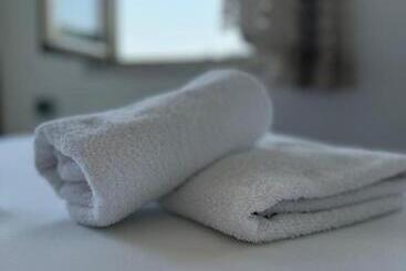 تختخواب و صبحانه Guest House Sofa
