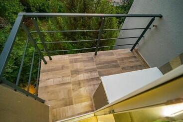 Home Luxury Suites