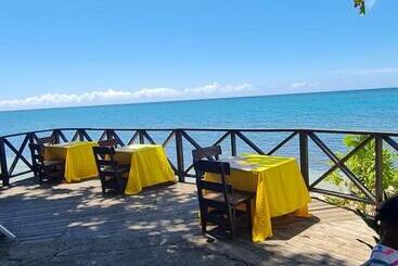هتل Sky Beach