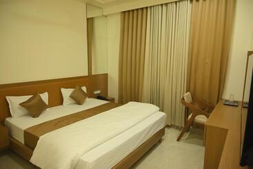 هتل The Canyon Inn