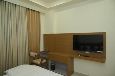 هتل The Canyon Inn