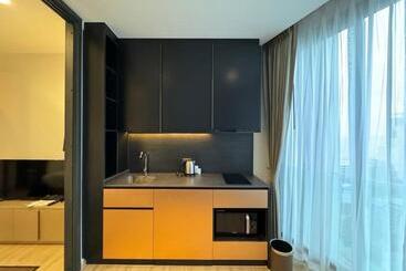 هتل The Edge Central Pattaya เอดจ์ เซ็นทรัล พัทยากลาง
