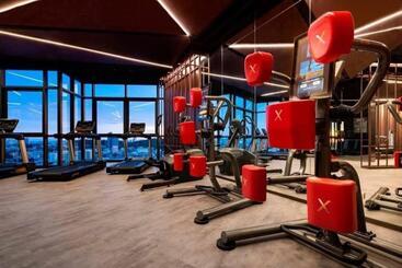 هتل The Edge Central Pattaya เอดจ์ เซ็นทรัล พัทยากลาง