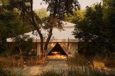 هتل Yatra Desert Camp