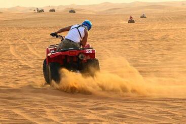 هتل Yatra Desert Camp