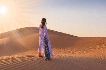 هتل Yatra Desert Camp