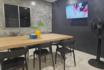 No.10 Hostel  Prachuap Khiri Khan