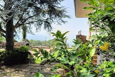 پانسیون Casa Di Tota Affittacamere