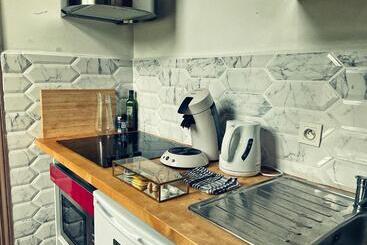 پانسیون Appartement Plein Sud Villa Sequoia Chambre D Hôte