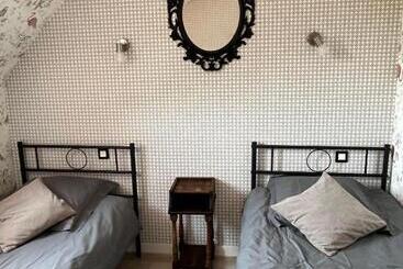 ユースホステル Auberge De La Chesnaie