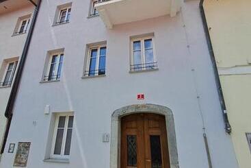 B&b Apartment For2