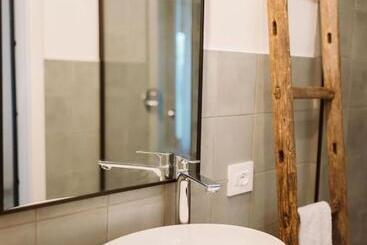 تختخواب و صبحانه Casa Mavàl
