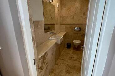 تختخواب و صبحانه Franschhoek Manor Luxury Boutique Guesthouse