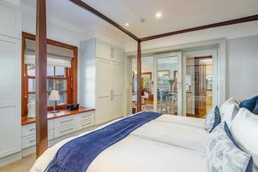 تختخواب و صبحانه Franschhoek Manor Luxury Boutique Guesthouse