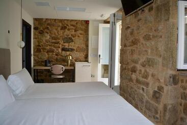 هتل Corona De Galicia Rooms