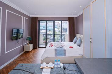 Khách Sạn Home