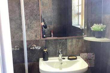 پانسیون Ameni Air B&b