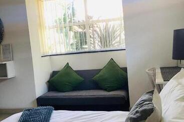 پانسیون Ameni Air B&b