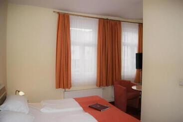 Pension Am Dom