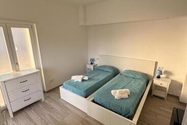 Seaside Bed And Breakfast