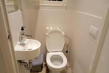 هاستل Amat Private Rooms Near Plaza Universitat