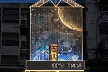 Goya Hotel Warorot Market