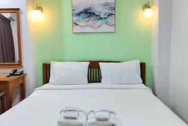 هتل Angel Park Residence