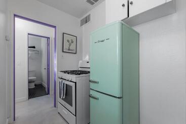 هتل Designer Poolside Escape Near Downtown Ps