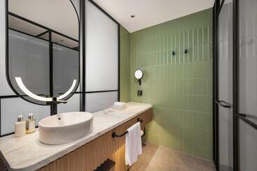 هتل Holiday Inn Hangzhou Gcec