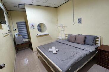 مُتل Lagenda Resthouse Cenang Beach