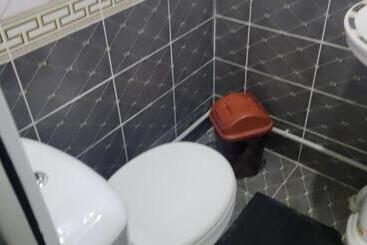 پانسیون Roma S Guesthouse