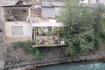 پانسیون Roma S Guesthouse