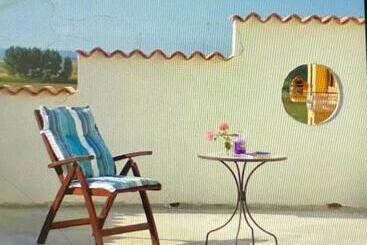 پانسیون Zambaku I Detit Lily Of The Sea