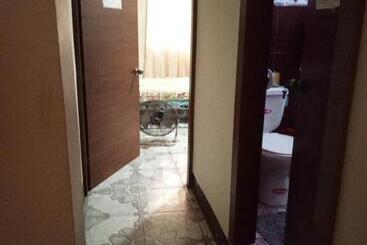 هاستل Habitaciones Para Estudiantes