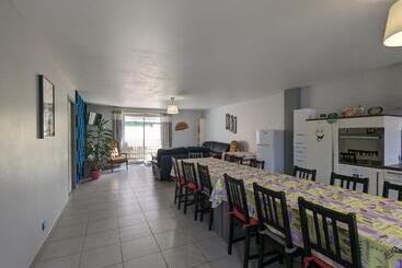 تختخواب و صبحانه Chambre étoile Brune Avec Salle D Eau Privative Et Petit Déjeuner Inclus, Neuvy Saint Sépulchre   Fr