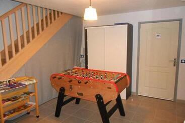 تختخواب و صبحانه Chambre étoile Brune Avec Salle D Eau Privative Et Petit Déjeuner Inclus, Neuvy Saint Sépulchre Fr