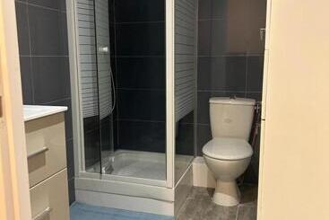 هتل Hôtel Saint Charles
