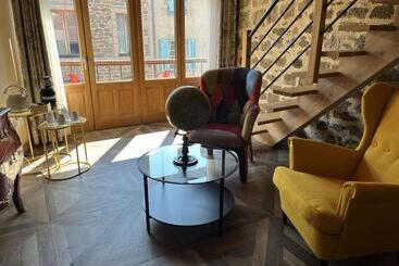 هتل Le 19   Suite Lafayette 70m2   Centre Historique   Clim