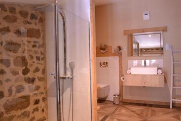هتل Le 19   Suite Lafayette 70m2   Centre Historique   Clim