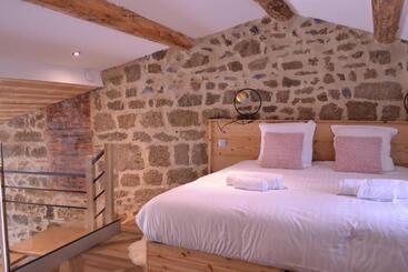 هتل Le 19   Suite Lafayette 70m2   Centre Historique   Clim