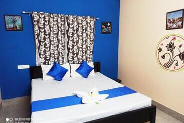 هتل Secret Heaven The Luxury Stay Near Jaydev Vatika & Khandagiri Best Seller