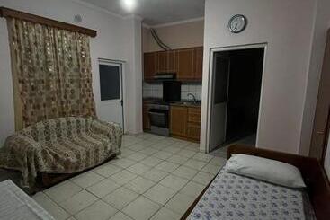 پانسیون Apartaments Martini   Borsh