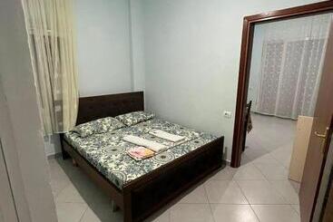 پانسیون Apartaments Martini Borsh