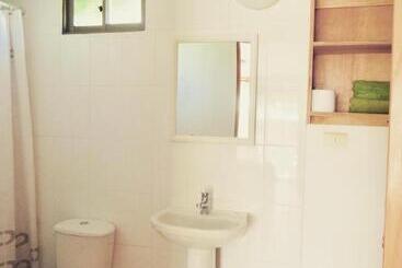 پانسیون Hostal Vaihonu
