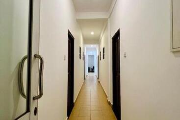 پانسیون Rooms By Skein