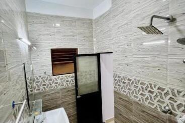 پانسیون Rooms By Skein