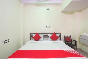 پانسیون Smita Residency A Barabhuja Hotel Group