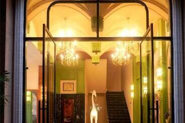 استراحتگاه Club Cabana