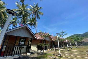 Reyes Beach Resort