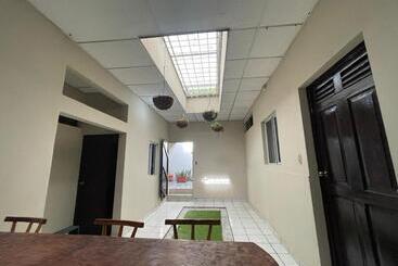 هاستل Casa 45